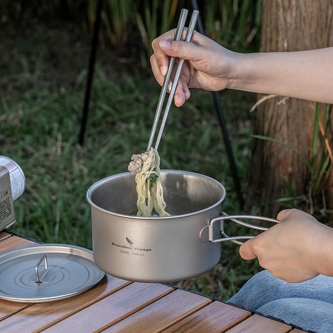 iBasingo 1.2L Titanium Soup Pot with Lid Camping Cookware with Foldable Handle Portable Lightweight Outdoor Kitchen Cooking Kit Backpacking Hiking Picnic Fishing Mountaineering Ti2106C (1 pc)
