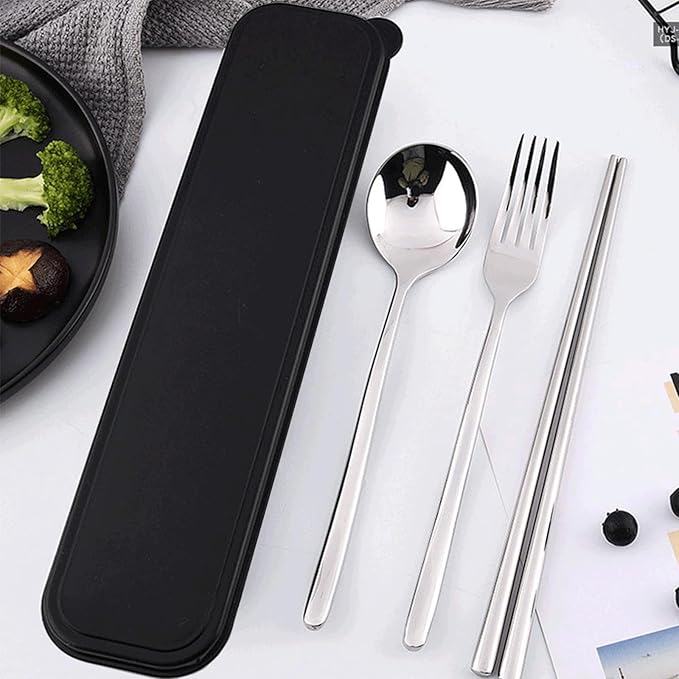 1Pcs Simple Utensil Holder with Lid, Reusable Utensils Wheat Straw Travel Cutlery Box，Portable Flatware Box Travel Tableware Storage Case, Simple Tableware Storage Box Case for Cutlery Kit (black)
